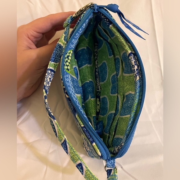 Vera Bradley Doodle Daisy Wristlet - Picture 3 of 5